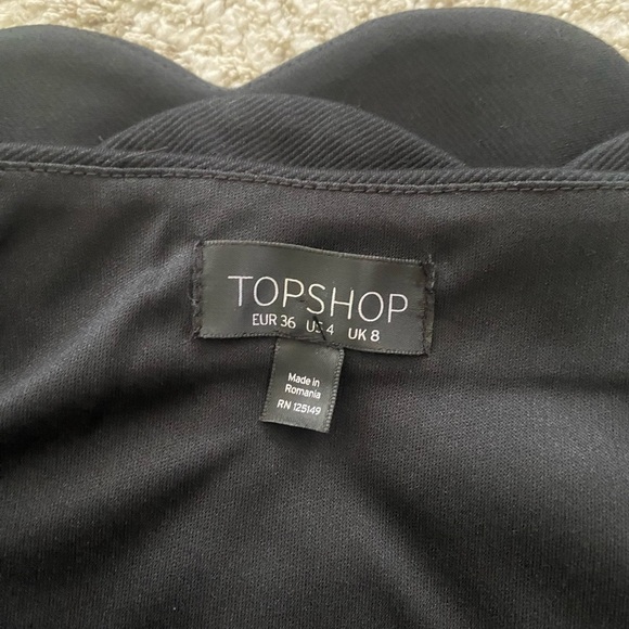 Topshop Black Scallop Hem Mini Skirt Size US 4 UK 8 EUR 36 - Picture 6 of 8